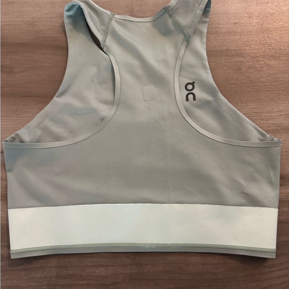 On Running Light Blue Sports Bra - Picture 4 of 4